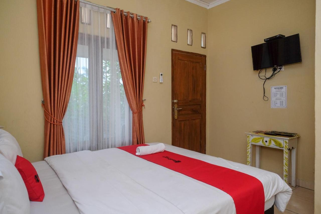Hotel Reddoorz At Paris Ocean Parangtritis Zewnętrze zdjęcie