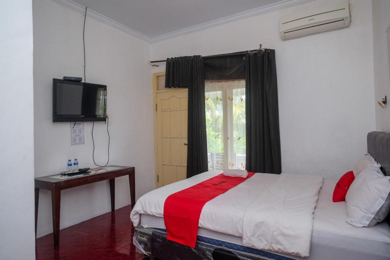 Hotel Reddoorz At Paris Ocean Parangtritis Zewnętrze zdjęcie